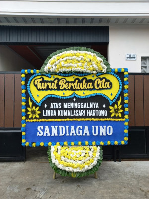Papan Bunga Duka di Upau